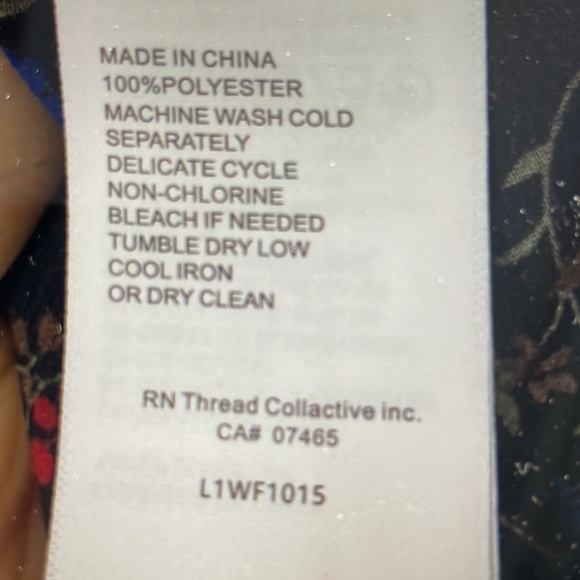 NWT LAUNDRY BY SHELLI SEGAL BLACK DITSY TOP - Picture 8 of 8